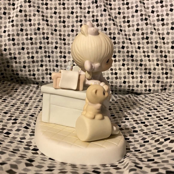 Praise The Lord Anyhow - Precious Moments - Picture 2 of 5